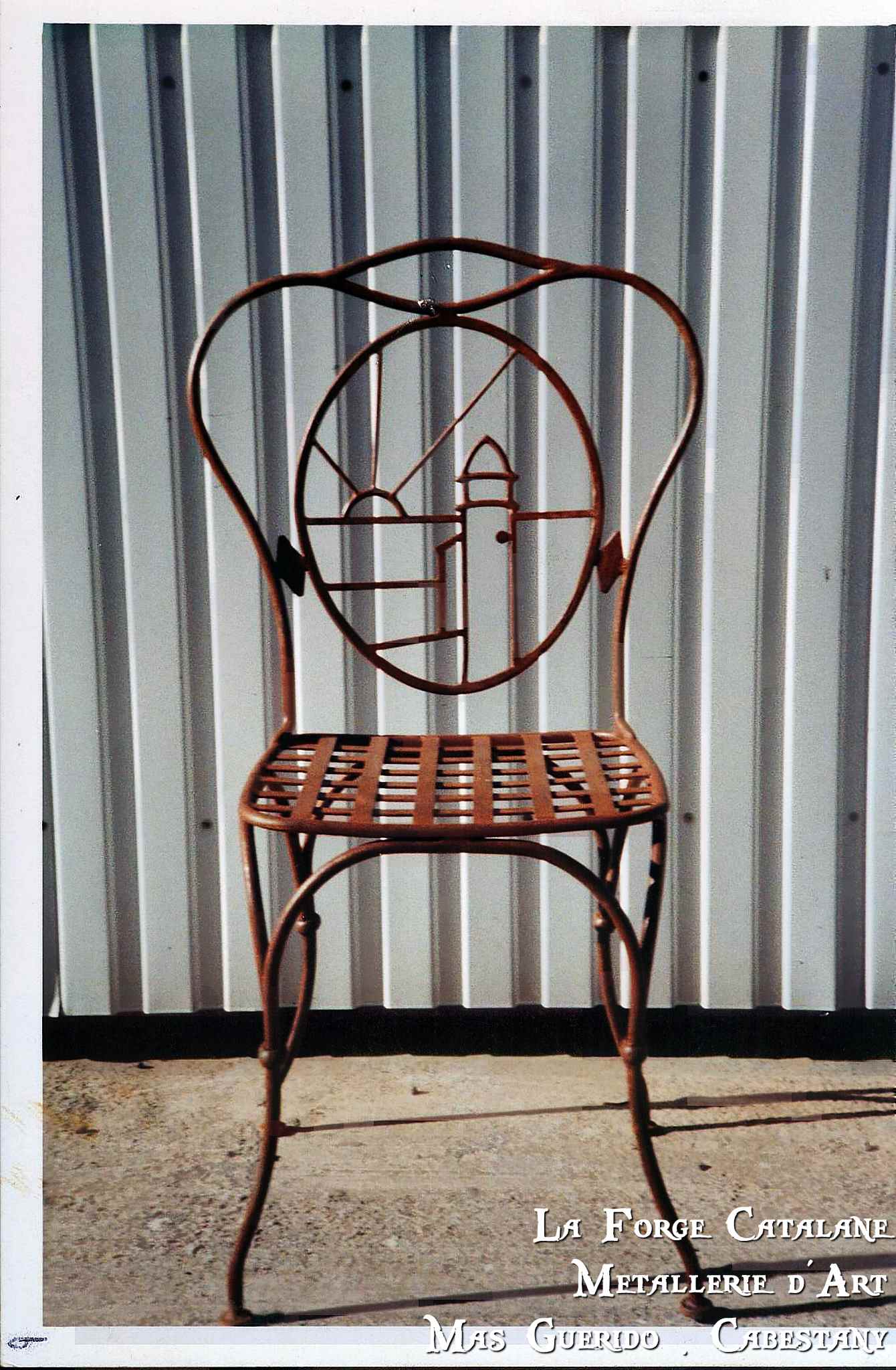 chaise fer a l'ancienne motif collioure  forge catalane.jpg